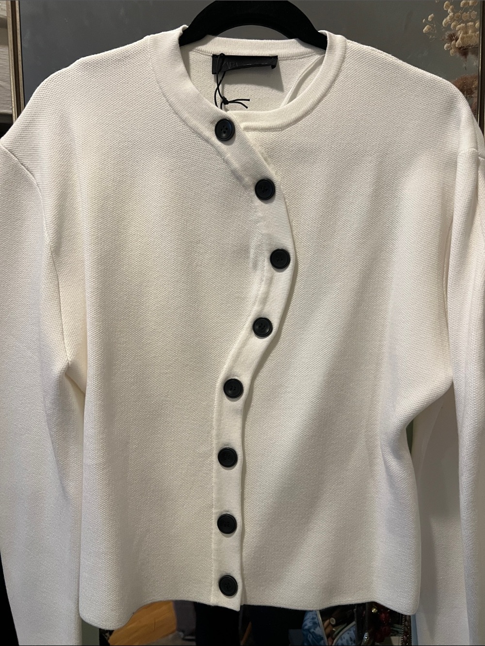 Zara Cream Button-Front Sweater Cardigan with Black Buttons